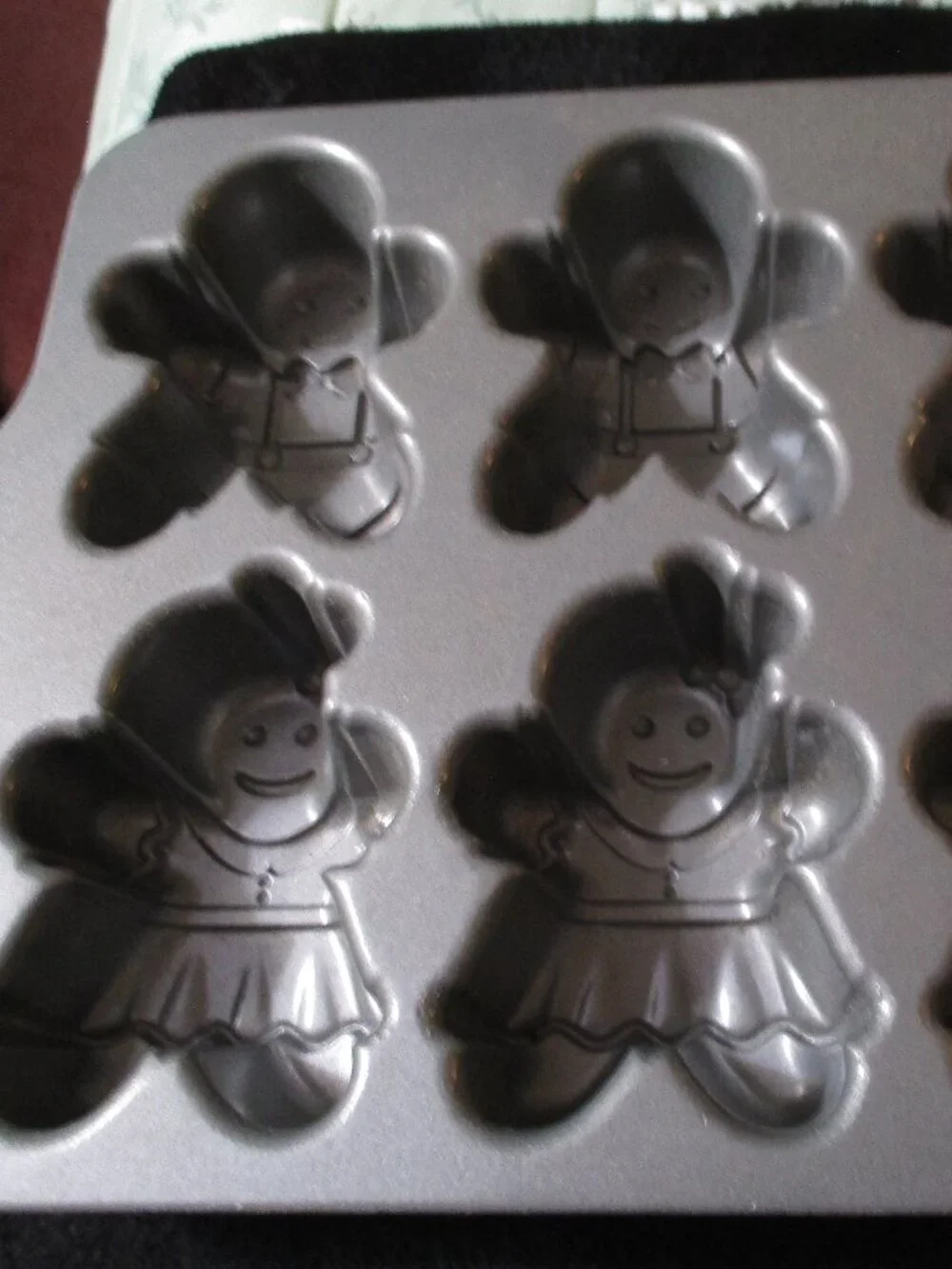 Vintage Nordic Ware USA Gingerbread Kids Baking Pan 4.5 Cups
